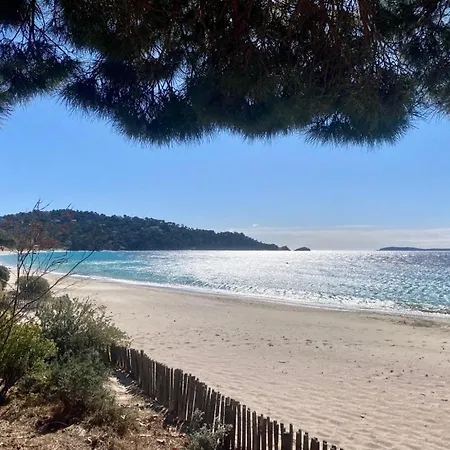 Maison Vue Sur Les Iles D'or